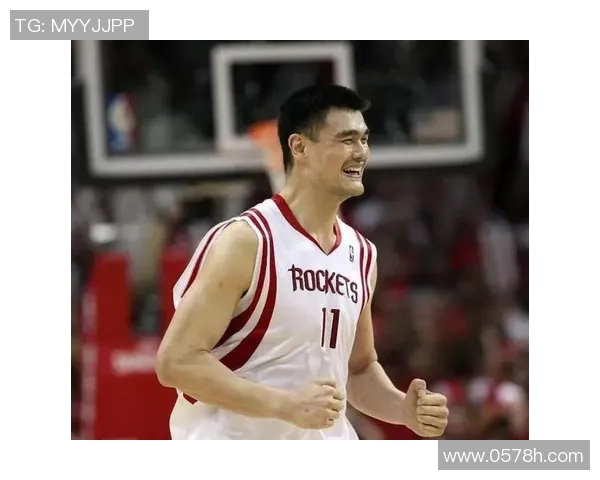 范子铭的成长之路：从青涩少年到篮球场上的耀眼明星